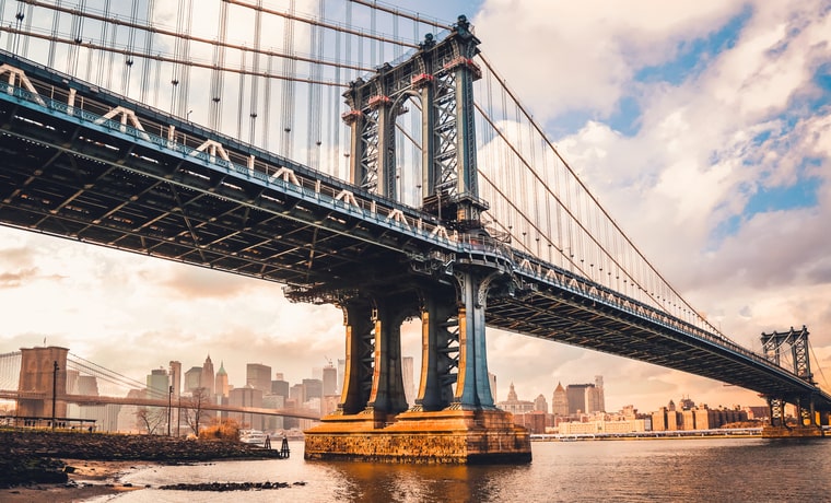 Vista para a ponte de Manhattan em New York