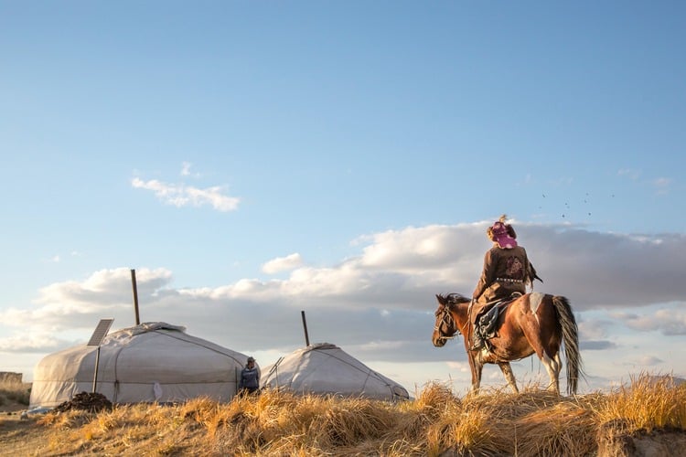 Muitos planos de seguro viagem Mongólia oferecem planos com cobertura para esportes