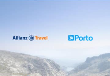 Céu azul e canyon, em primeiro plano logo da Allianz Travel e Porto Seguro