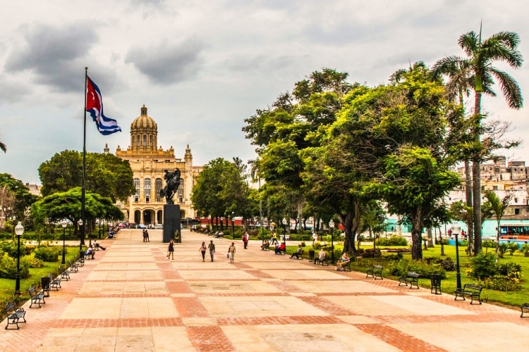 Cuba exige o seguro viagem America Central para turistas.