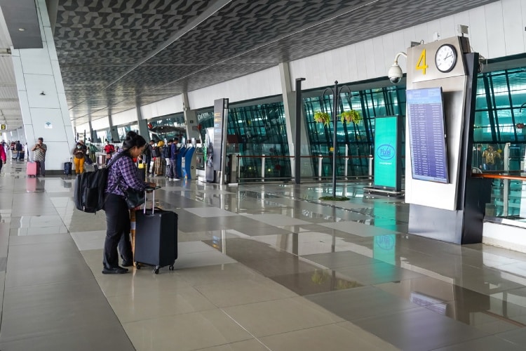 Aeroporto de Jakarta, na Indonésia