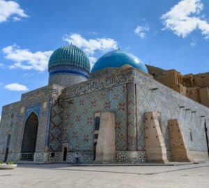 Mausoléu Khoja Ahmed Yasawi Patrimônio Mundial da Unesco no Cazaquistão
